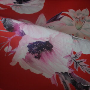 Mikado f/rojo estampado flores blancas