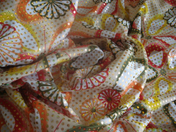 Tejido en licra estampado flores colores