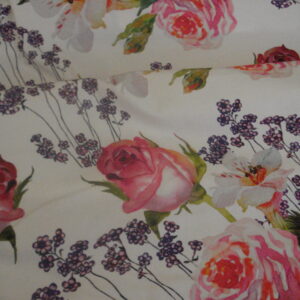 Tejido de gabardina en algodón con elastano estampado de flores