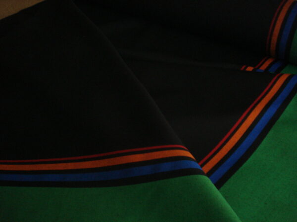 Sarga fina negro c/franja bajo verde (naranja, azulón)