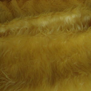 Pelo largo (dacha) amarillo, ancho 1.60mts.