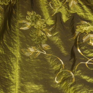 Raso efecto"arrugado" c/verde botella, ancho 1.50mts.