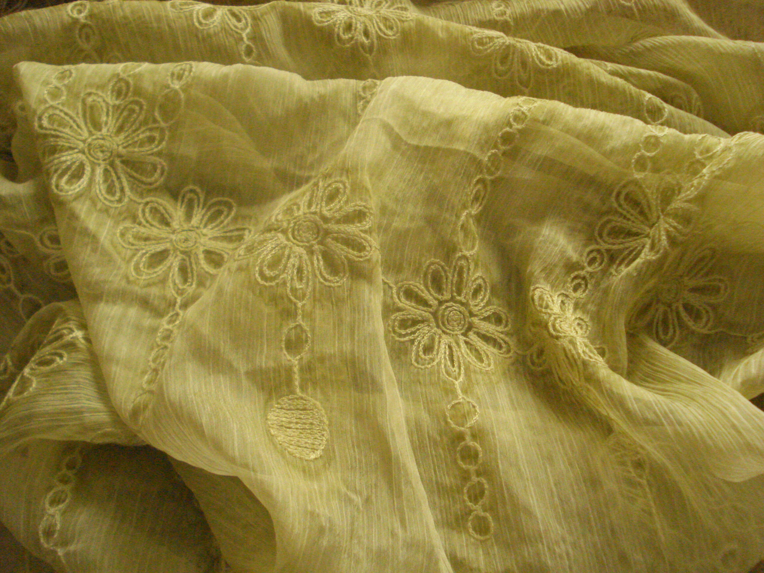 Tejido de gasa en bambula c/ verde manzana en degradé, ancho 1.55mts.