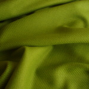 Tejido en lana acrílica c/verde hierba, ancho 1.46mts.