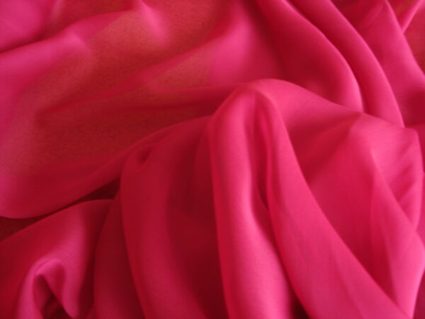 Tejido de muselina c/fucsia, ancho 1.50mts.