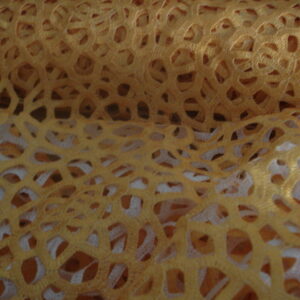 Tejido encaje doble cara amarillo/blanco, ancho 1.21mts.