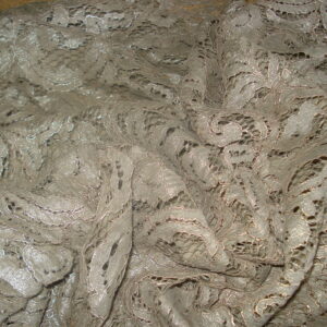 1,70mts. tejido encaje c/visón, ancho 1,50mts.