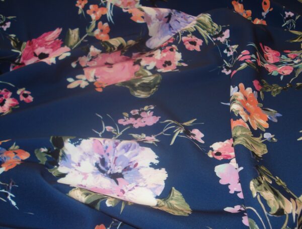 Tejido punto neopreno estampado flores, ancho 1,40mts.